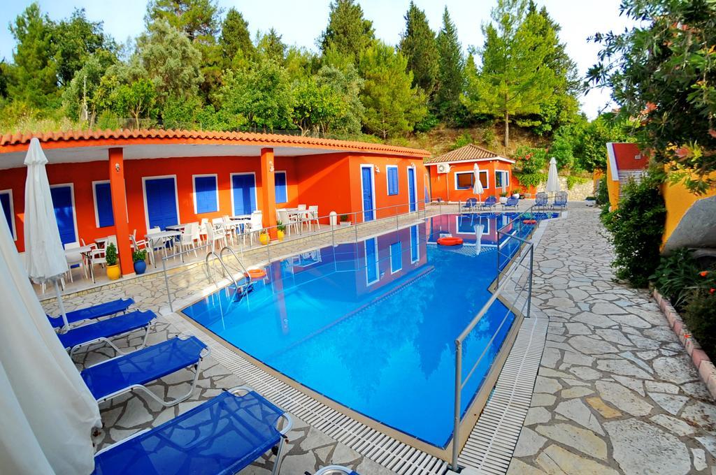 Hotel Vliho Bay Boutique Yénion